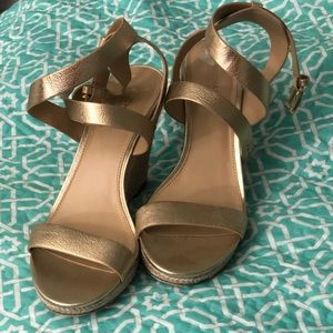 Michael Kohrs wedge sandals
